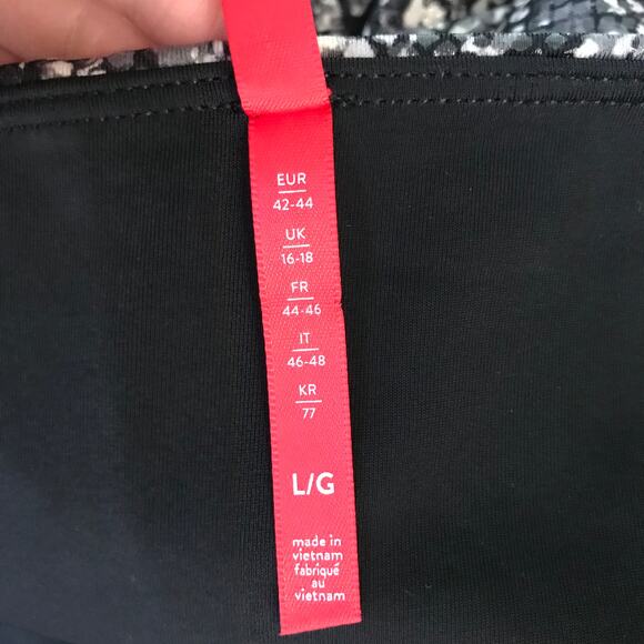 Spanx‎ Leggings Womens Large Gray Faux Leather Snake Shine Compression 20324R - Picture 11 of 16